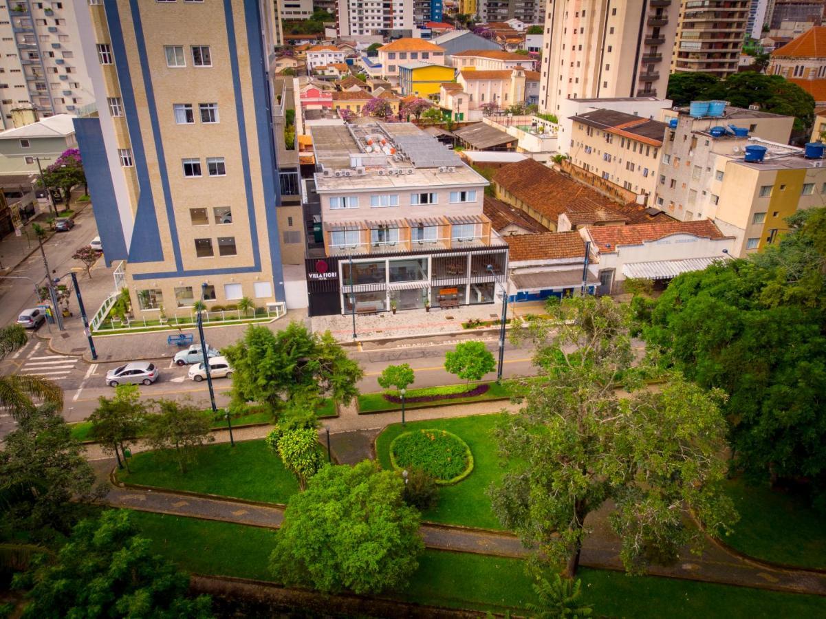 Hotel Villa Fiori Poços de Caldas Zewnętrze zdjęcie